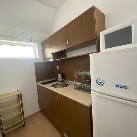 Vista Del Mar 2 A11 One Bedroom サニービーチ
